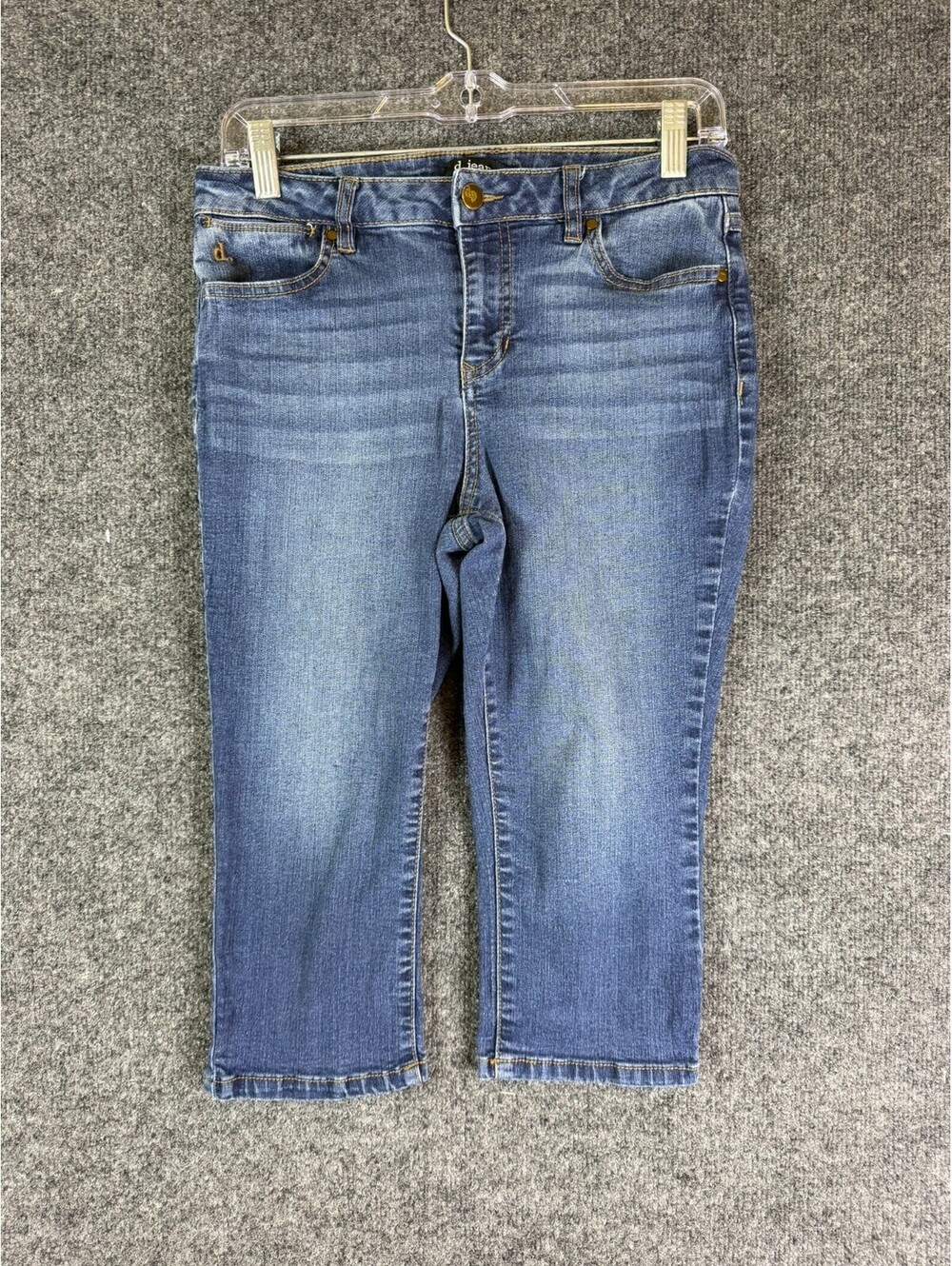 d jeans Womens Size 6 Medium Wash Denim Crop Jeans Capris Stretch Blue